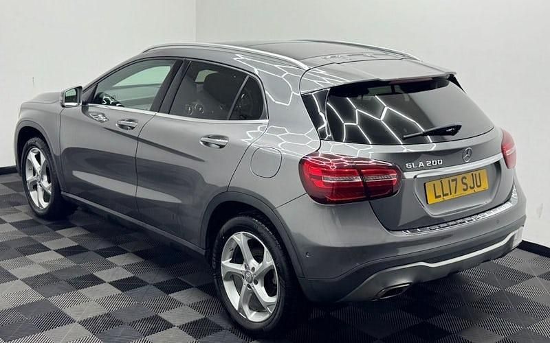 Used Mercedes GLA200 Premium Plus 156 HP (114 kW) 2019 SUV