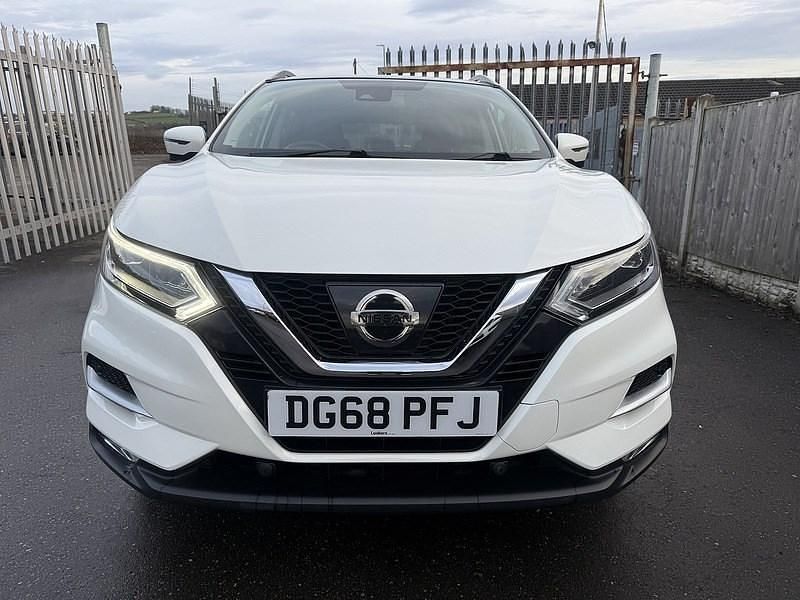 Used Nissan Qashqai Tekna 110 HP (80 kW) 2018 White SUV