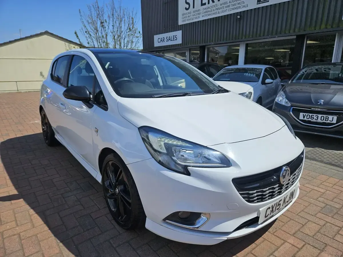 Used Vauxhall Corsa Edition 2015 White Hatchback