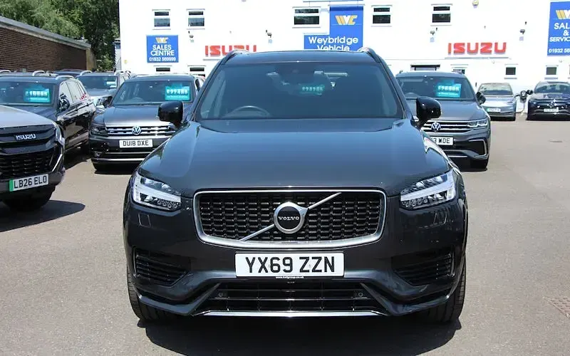 Used Volvo XC90 R-Design 390 HP (286 kW) 2019 SUV