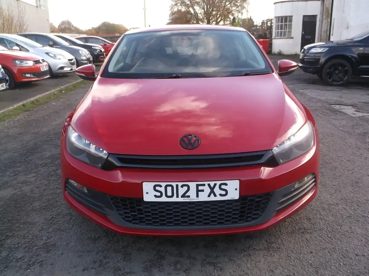 Used VW Scirocco 140 HP (102 kW) 2012 Red Coupe