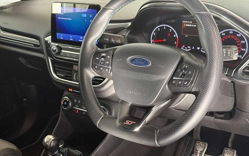 Używany Ford Fiesta ST 200 KM (147 kW) 2019 Srebrny Hatchback