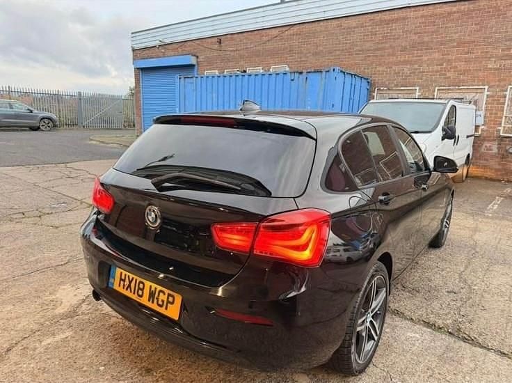 Used BMW 118 Sport Line 2018 Black Hatchback