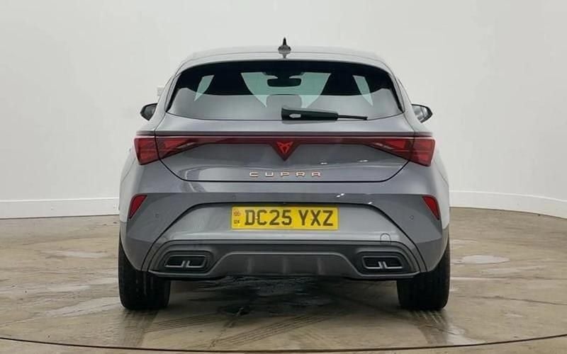 New Cupra Leon 150 HP (110 kW) 2025 Grey Hatchback