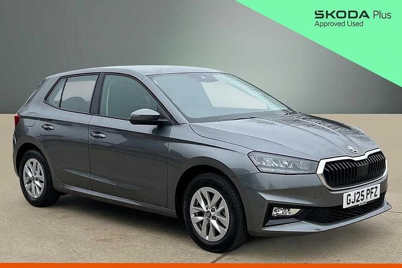 Used Skoda Fabia SE 116 HP (85 kW) 2025 Graphite grey metallic Hatchback