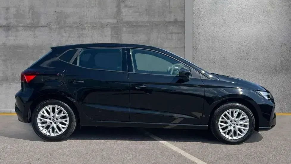 New Seat Ibiza SE Technology 115 HP (84 kW) 2026 Midnight black Hatchback