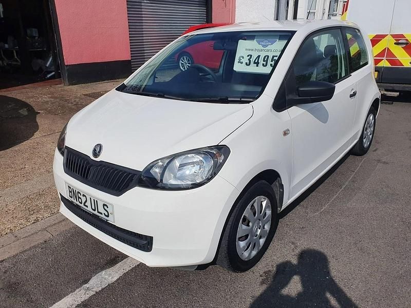White Used 2012 Skoda Citigo Hatchback | £2,995 (Fair price) - Image 1/4
