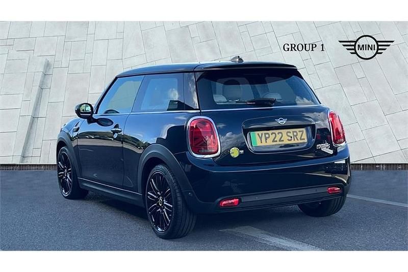 Gebraucht Mini Cooper S Level 3 135 kW (184 PS) 2022 Schwarz Kleinwagen