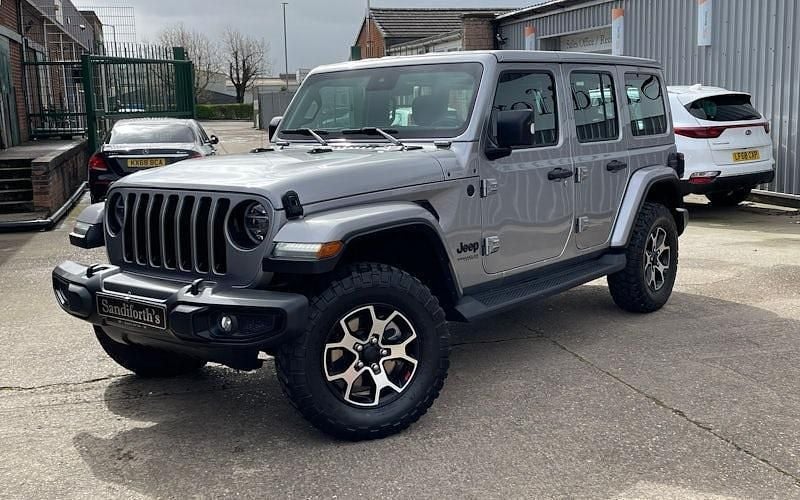Used Jeep Wrangler Sahara 200 HP (147 kW) 2019 SUV