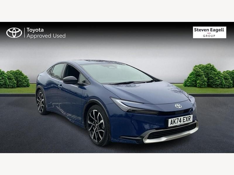 Used Toyota Prius 2024 Blue Hatchback