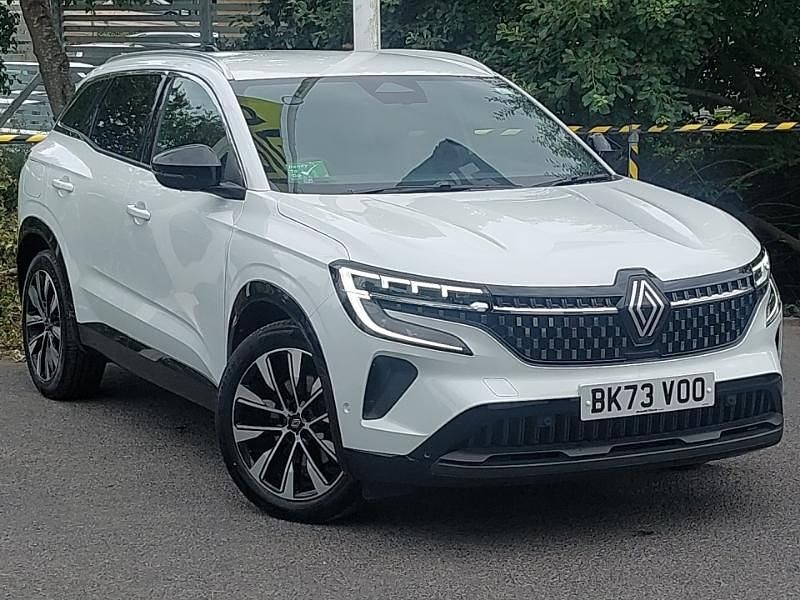 White Used 2023 Renault Austral Techno SUV | £24,298 (Fair price) - Image 1/4
