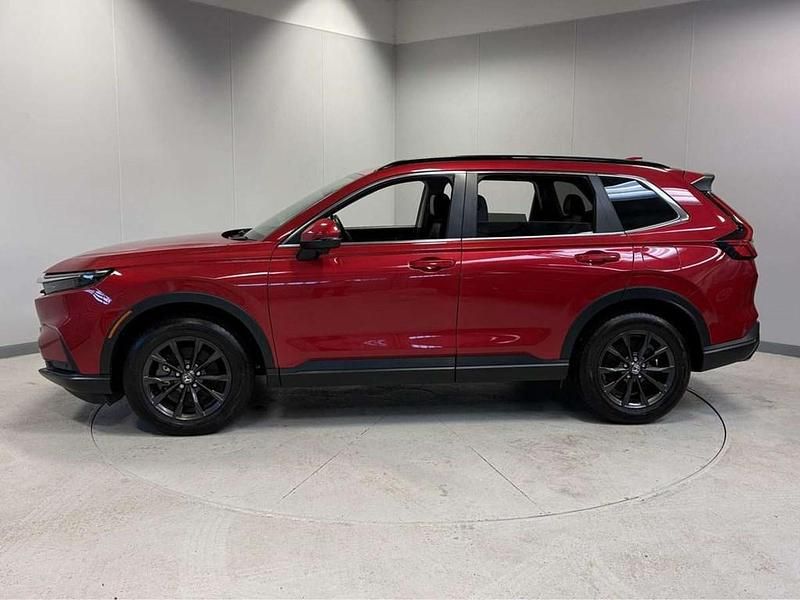 Used Honda CR-V Advance 184 HP (135 kW) 2024 Crystal red SUV