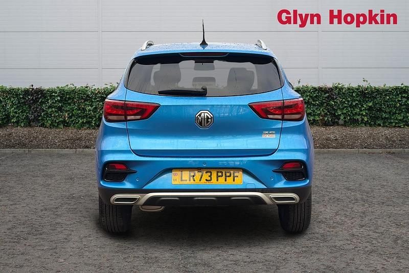 Used MG ZS Exclusive 2023 Blue Hatchback