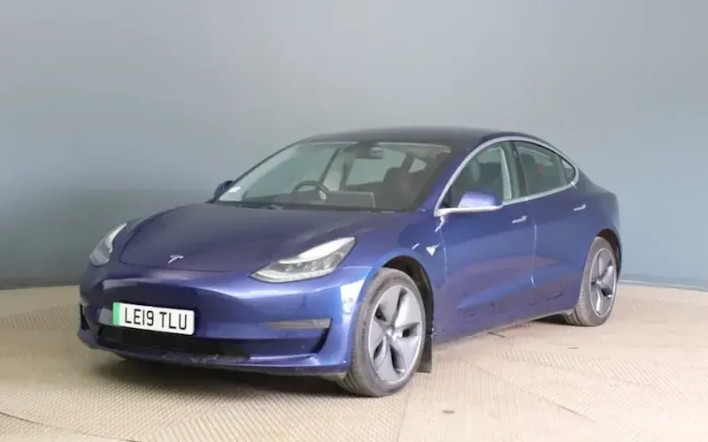 Used Tesla Model 3 Standard Range 180 kW (245 HP) 2021 Sedan