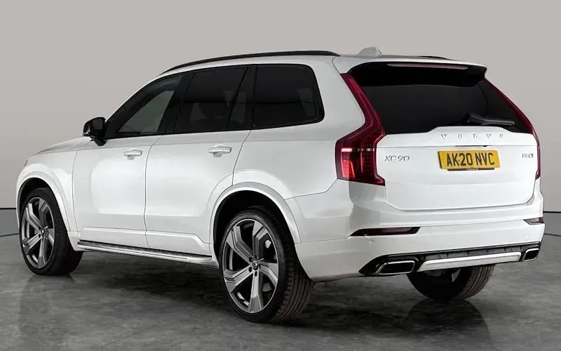 Used Volvo XC90 R-Design Pro 235 HP (172 kW) 2020 White SUV