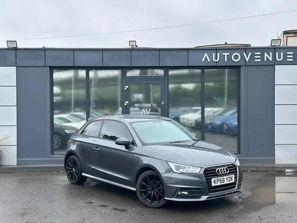 Used Audi A1 S-Line 95 HP (69 kW) 2018 Grey Hatchback