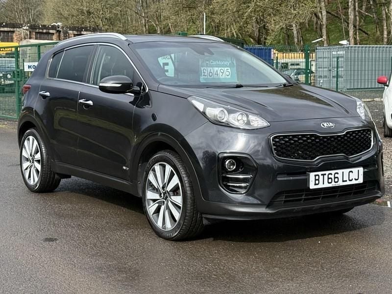 Usado Kia Sportage 136 HP (100 kW) 2016 Preto SUV