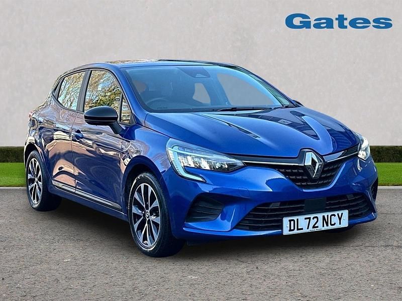 Used Renault Clio V Evolution 145 HP (106 kW) 2023 Blue Hatchback