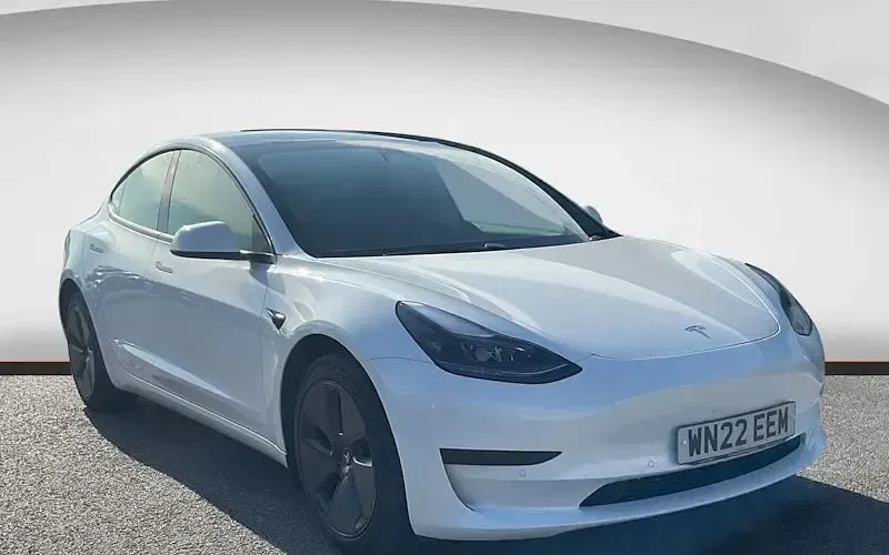 Used Tesla Model 3 Standard Range 180 kW (245 HP) 2021 Sedan