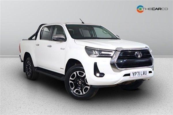 White Used 2021 Toyota HiLux Pickup | £30,000 (Fair price) - Image 1/2