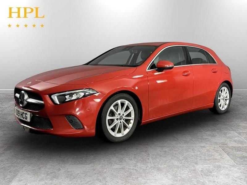 Used Mercedes A200 Executive 163 HP (119 kW) 2019 Red Hatchback