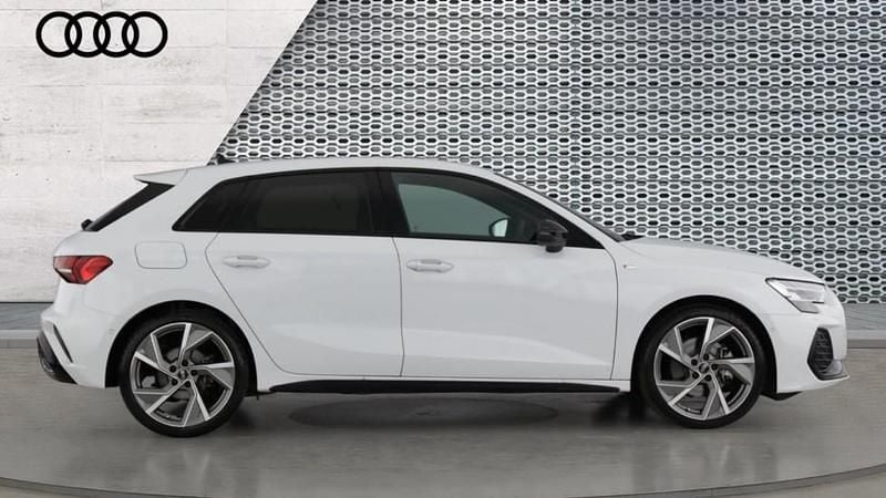 Used Audi A3 Black Edition 150 HP (110 kW) 2025 White