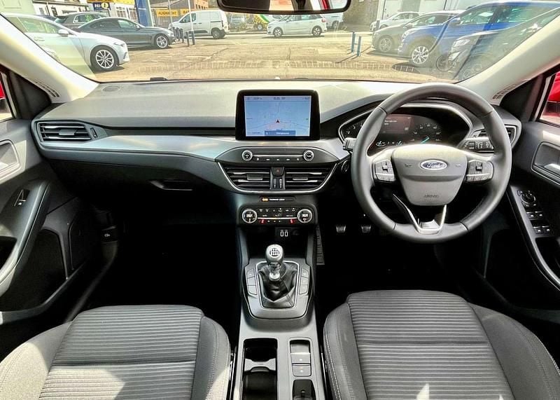 Usado Ford Focus Titanium 125 HP (91 kW) 2021 Vermelho Citadino