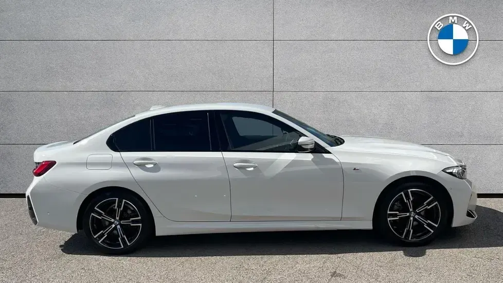 Used BMW 320 M Sport 181 HP (133 kW) 2024 White