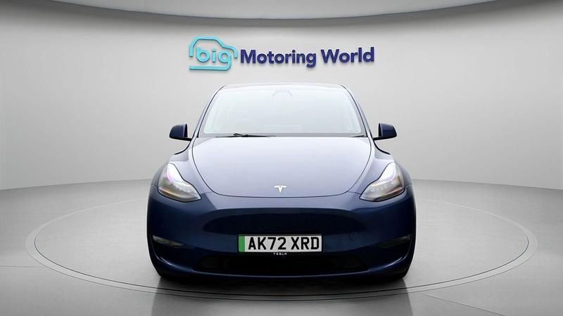 Begagnad Tesla Model Y Long Range AWD 378 kW (514 HK) 2022 Blå SUV