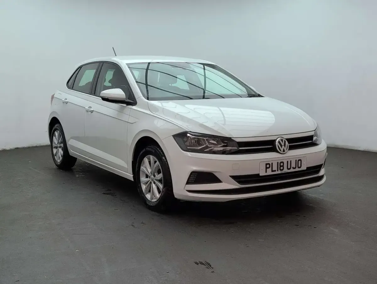 Used VW Polo SE 65 HP (47 kW) 2018 White Hatchback