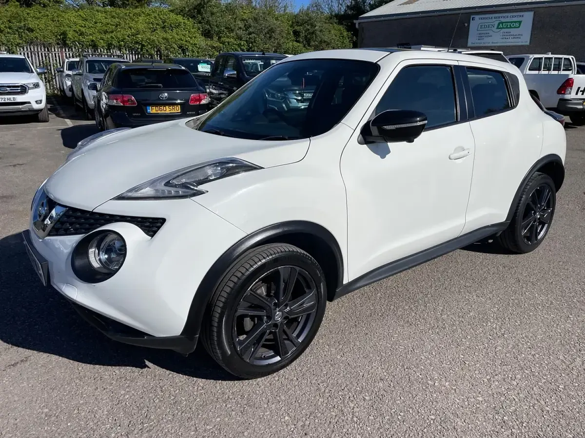 Used Nissan Juke Tekna 2015 White SUV