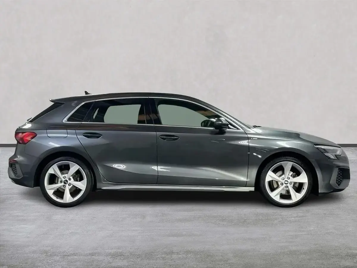 Used Audi A3 Sportback S-Line 150 HP (110 kW) 2022 Grey Hatchback