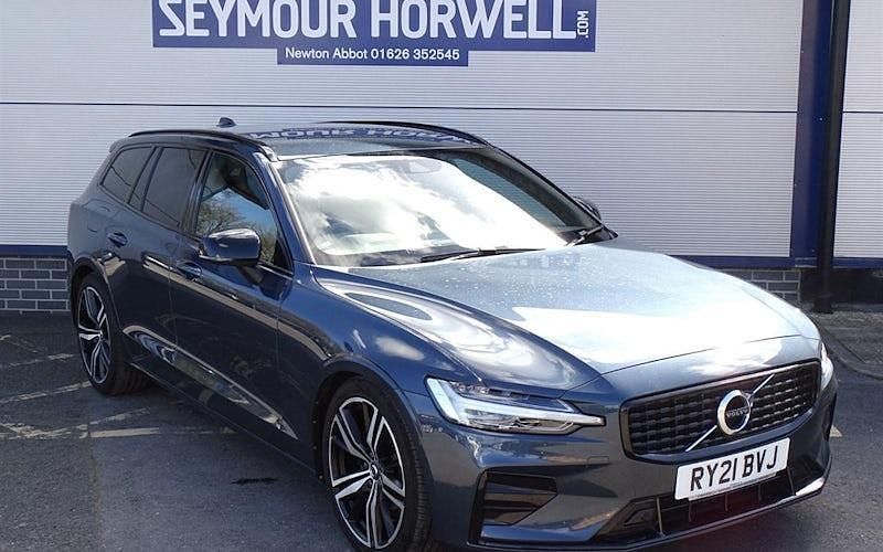 Used Volvo V60 R-Design 163 HP (119 kW) 2021 Estate