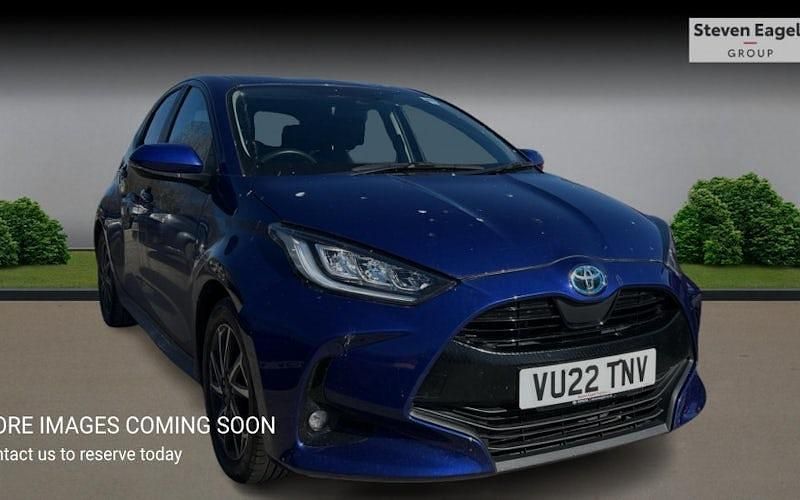 Used Toyota Yaris Hybrid Design 116 HP (85 kW) 2026 Hatchback