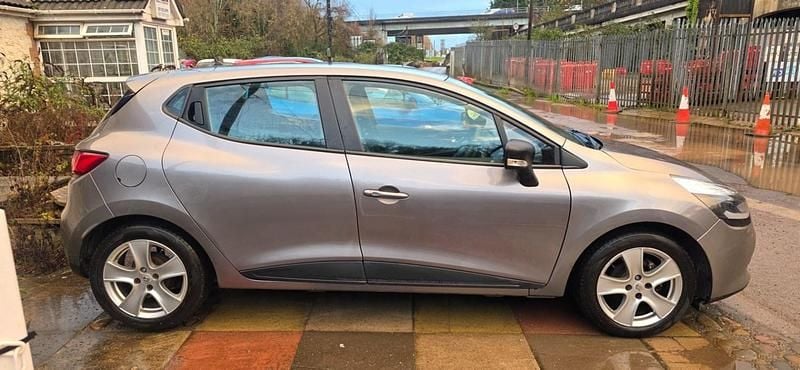 Used Renault Clio IV Expression+ 2015 Grey Hatchback