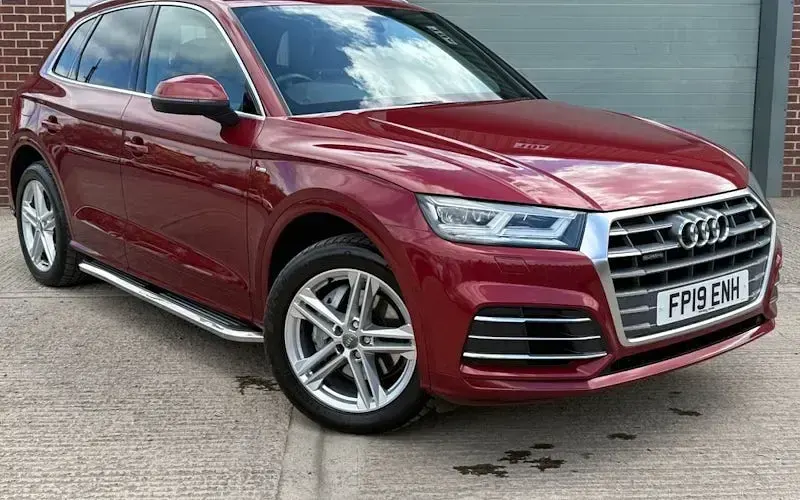 Begagnad Audi Q5 S-Line 190 HK (139 kW) 2020 SUV
