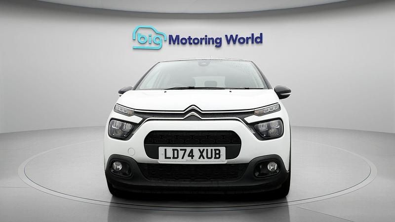 Used Citroën C3 PureTech 110 HP (80 kW) 2024 Hatchback
