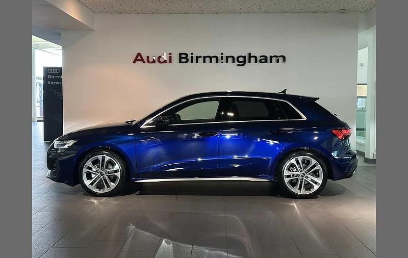 New Audi A3 S-Line 150 HP (110 kW) 2025 Blue Hatchback
