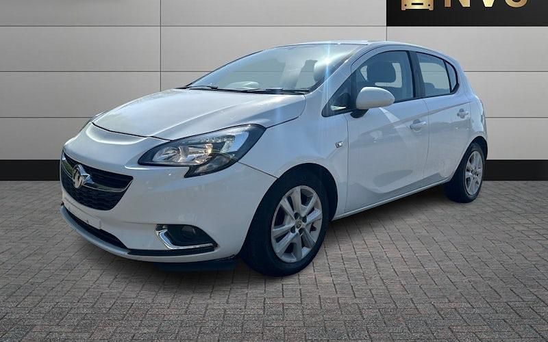 Used Vauxhall Corsa Design Edition 90 HP (66 kW) 2016 White Hatchback