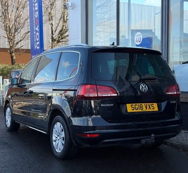Usado VW Sharan SE 150 HP (110 kW) 2018 Preto Monovolume