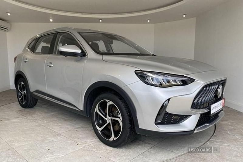 Silver Used 2024 MG HS SE SUV | £18,495 (A bit pricey) - Image 1/1