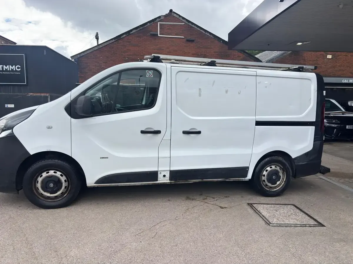 Used Vauxhall Vivaro S 2016 White