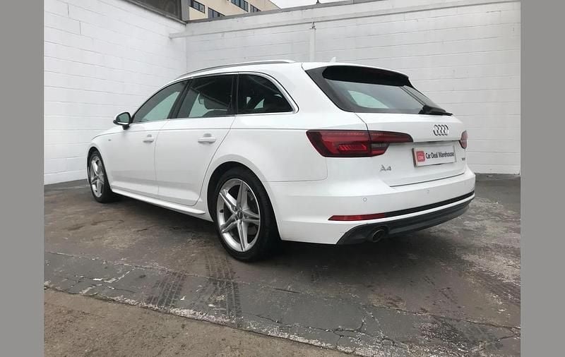 Used Audi A4 S-Line 150 HP (110 kW) 2018 White Estate