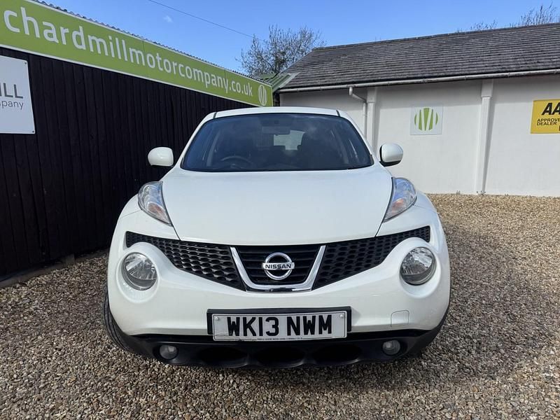 Used Nissan Juke Visia 94 HP (69 kW) 2013 White SUV