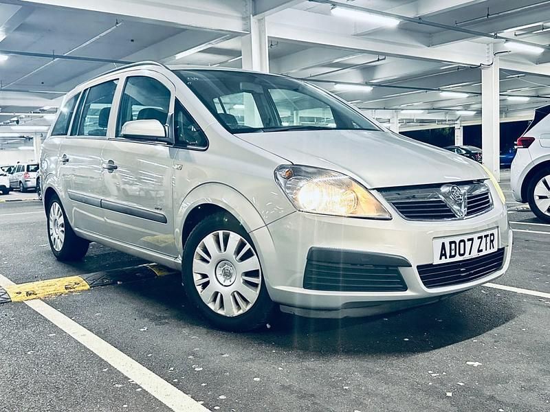Beige Used 2007 Vauxhall Zafira MPV | £1,790 (Super price) - Image 1/4