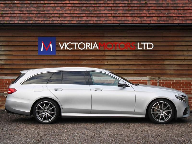 Used Mercedes E200 AMG line 184 HP (135 kW) 2021 Silver Estate