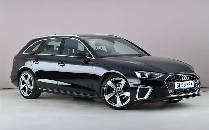 Used Audi A4 S-Line 190 HP (139 kW) 2019 Estate