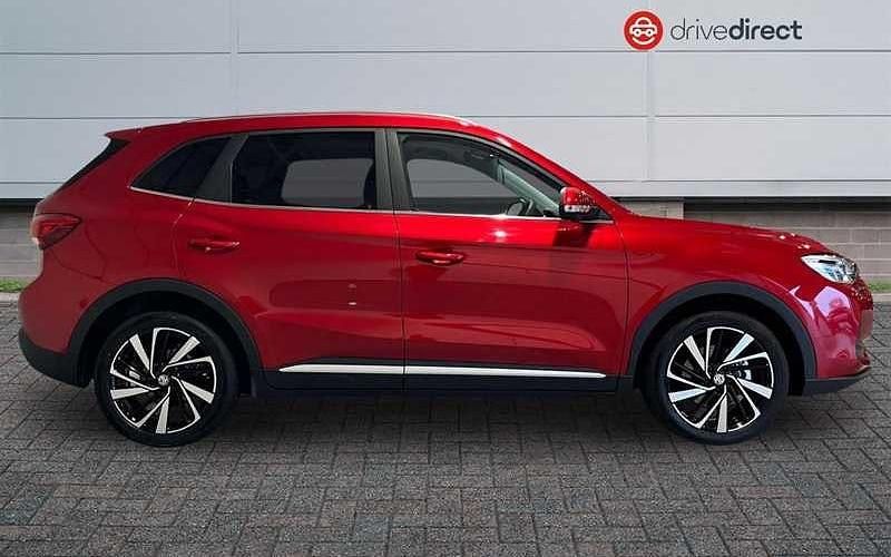 Used MG ZS Trophy 196 HP (144 kW) 2025 Red Hatchback