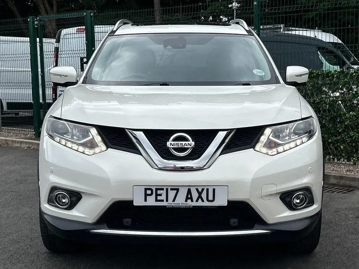 Used Nissan X-Trail S 130 HP (95 kW) 2017 White SUV