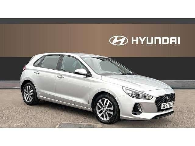 Silver Used 2018 Hyundai i30 SE Hatchback | £10,201 (Fair price) - Image 1/4